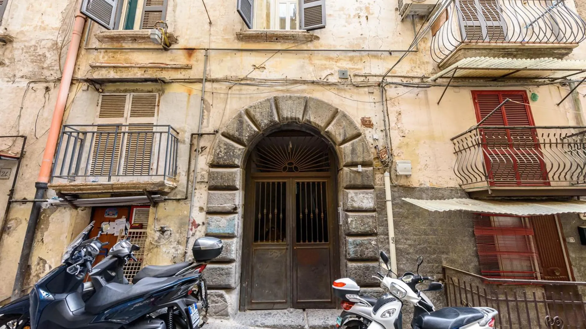 Toledo 26 Apartment Naples